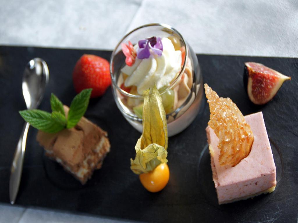 Hotel Restaurant Perle Des Vosges Muhlbach-sur-Munster Exterior foto